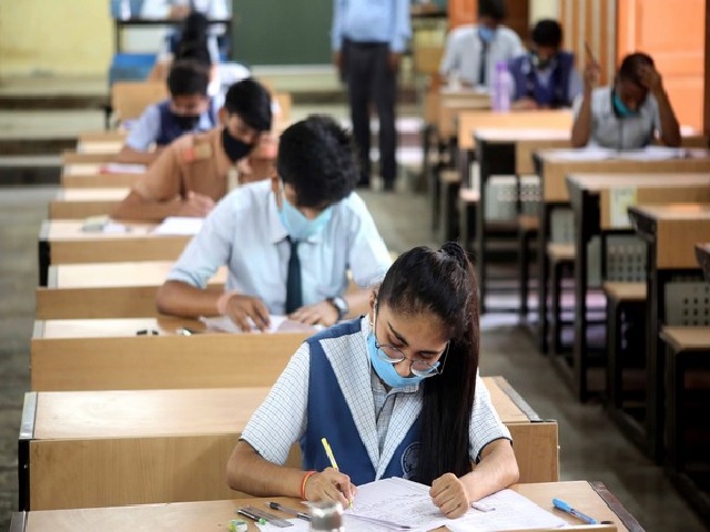 Delhi government announces schools to remain closed until the next order